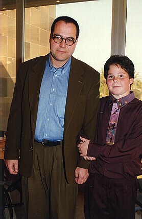 yuval_3.JPG (27011 bytes)